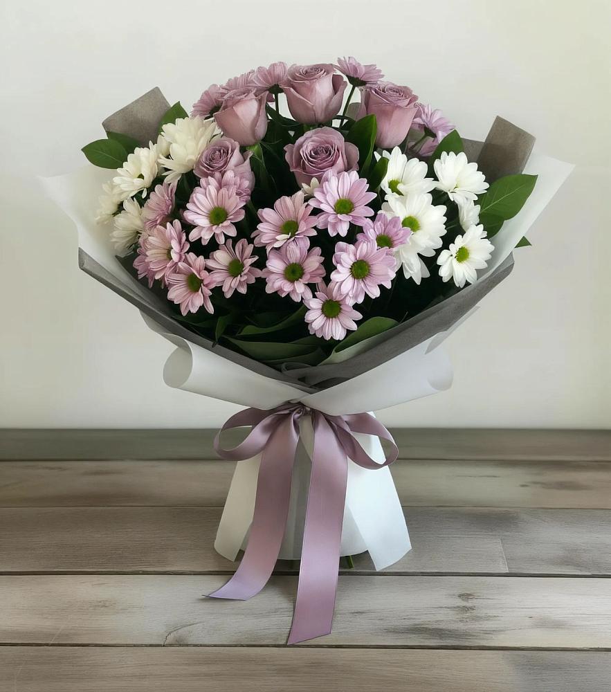 Букет цветов из: Хризантемы и Розы в Дмитриевской