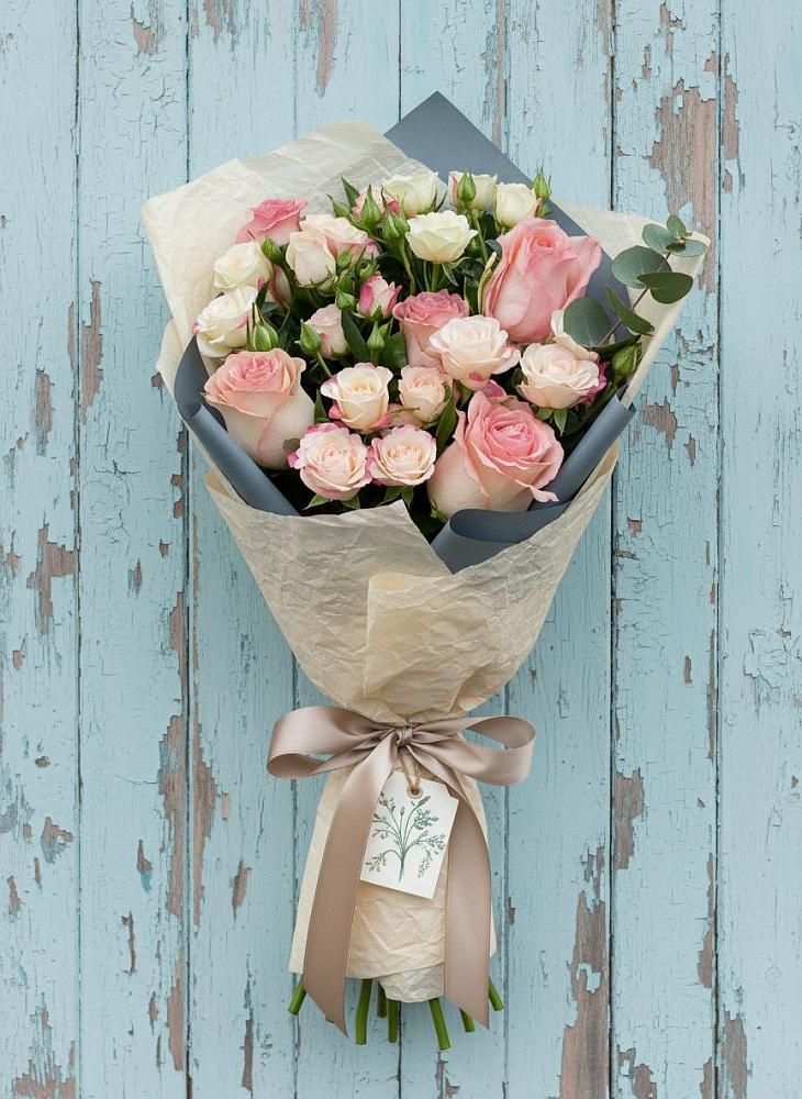 Букет цветов из: Розы в Дмитриевской