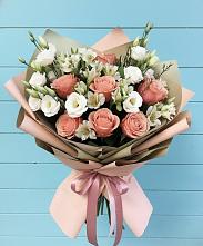 Букет цветов из:  Розы, Альстромерии и Лизиантусы в Дмитриевской