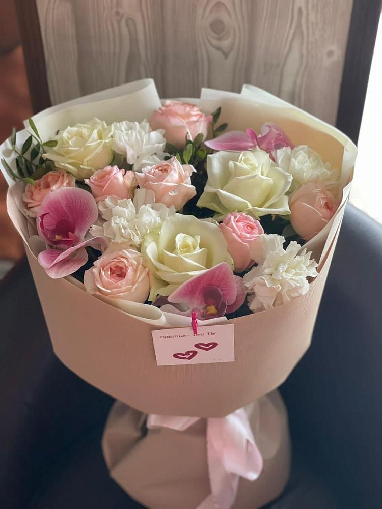 Букет цветов из: Орхидеи, Розы и Гвоздики в Дмитриевской