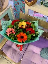 Букет цветов из:  Герберы, Хризантемы и Альстромерии в Дмитриевской