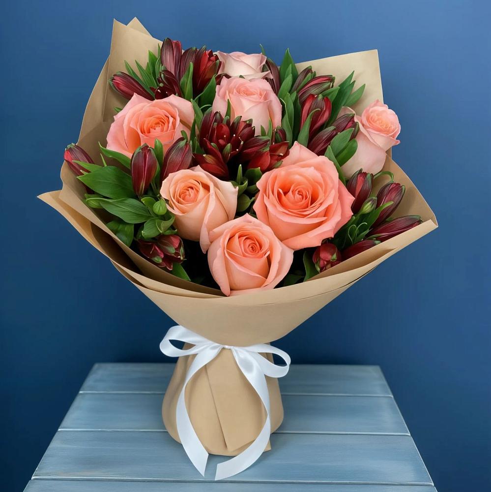 Букет цветов из: Розы и Альстромерии в Дмитриевской