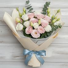 Букет цветов из:  Лизиантусы в Дмитриевской