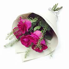 Букет цветов из:  Розы в Дмитриевской
