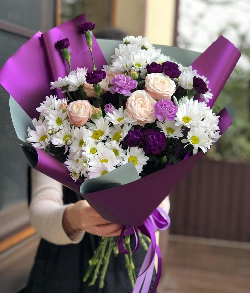 Букет цветов из: Хризантемы, Гвоздики и Розы в Дмитриевской