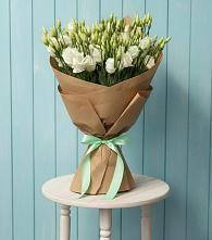 Букет цветов из:  Лизиантусы в Дмитриевской