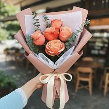 Букет цветов из:  Розы в Дмитриевской
