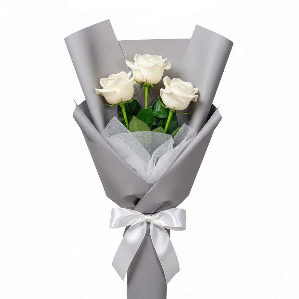 Букет 3 белые розы в Дмитриевской