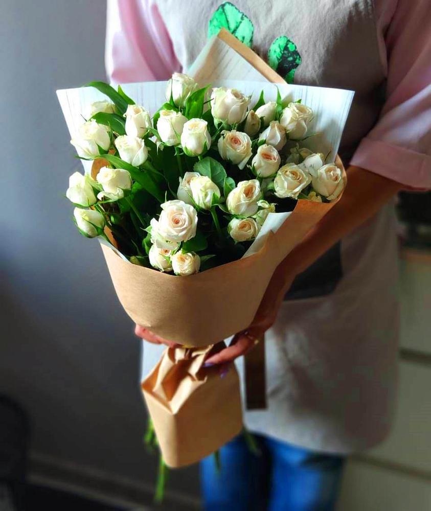 Букет цветов из: Розы в Дмитриевской