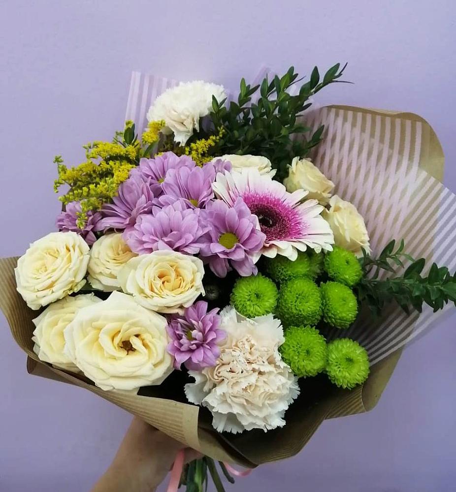 Букет цветов из: Хризантемы, Розы, Гвоздики и Герберы в Дмитриевской