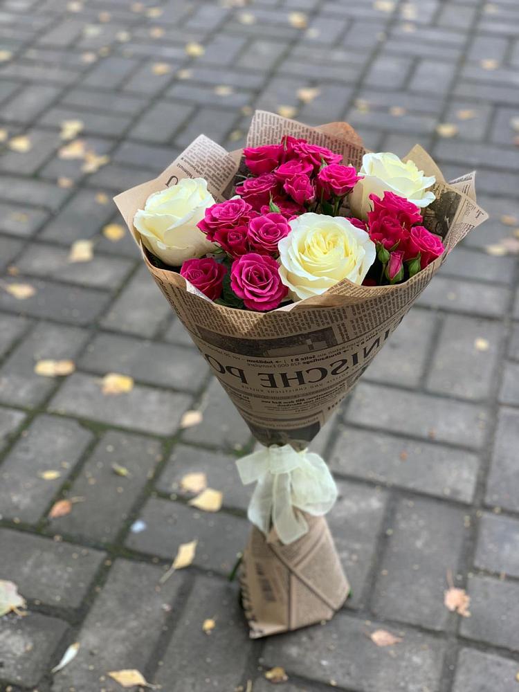 Букет цветов из: Розы в Дмитриевской