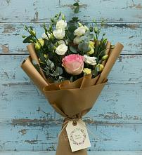 Букет цветов из:  Розы и Лизиантусы #REPLACE_PRED# Дмитриевской